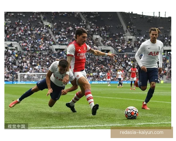 孙兴慜在北伦敦德比中展现精彩表现，热刺状态回暖并成功击败阿森纳